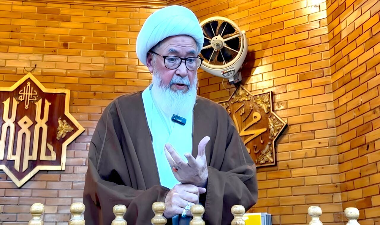 Pakistani Cleric: Mourning Lady Fatima Zahra (PBUH) Is a Renewal of Allegiance to Ahlul Bayt