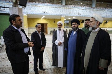 تصاویر / بازدید  نماینده ولی فقیه در استان قزوین از حسینیه اعظم زنجان