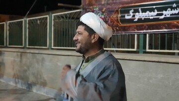 تصاویر| حضور طلاب و اساتید مدرسه علمیه امام محمد باقر(ع) در تجمع مردمی نیمبلوک
