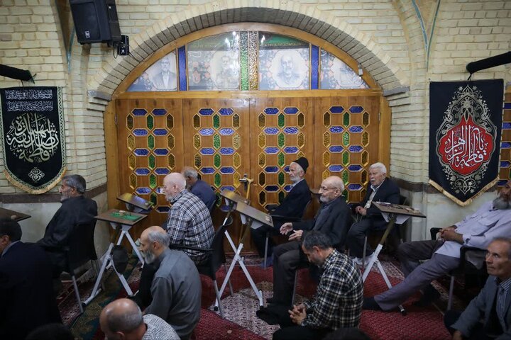 تصاویر / بازدید  نماینده ولی فقیه در استان قزوین  از حسینیه اعظم زنجان