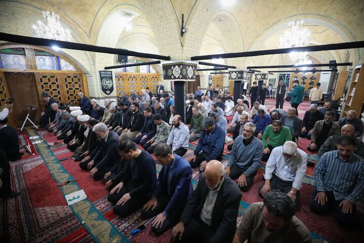 تصاویر / بازدید  نماینده ولی فقیه در استان قزوین  از حسینیه اعظم زنجان