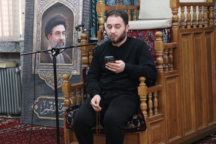 تصاویر/ روز اول فاطمیه اول در مدرسه علمیه آیت الله آخوند (ره)