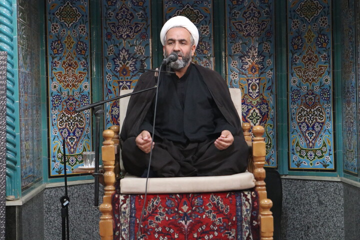 تصاویر/ روز اول فاطمیه اول در مدرسه علمیه آیت الله آخوند (ره)