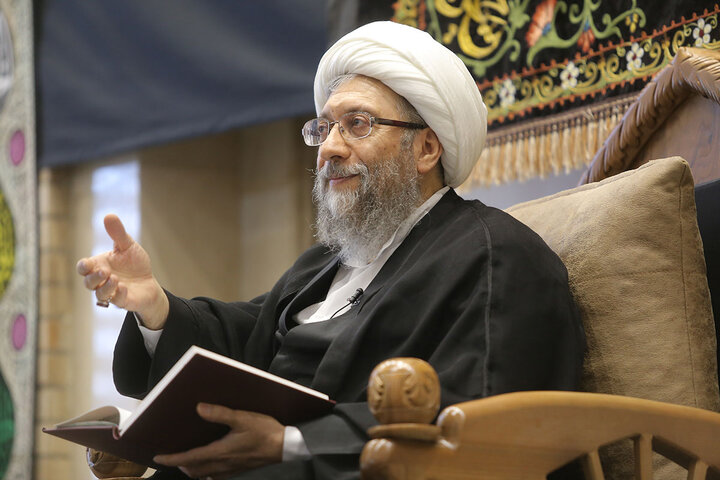 آیت‌الله صادق آملی‌لاریجانی