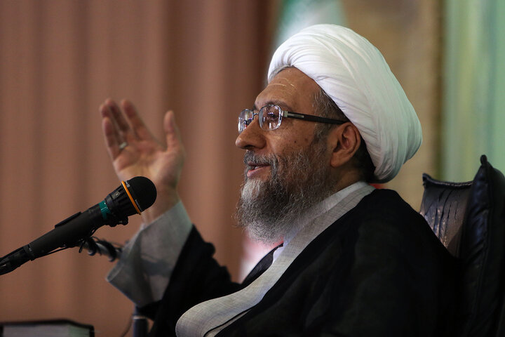 آیت‌الله صادق آملی‌لاریجانی