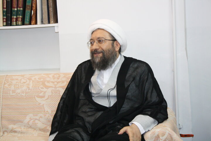 آیت‌الله صادق آملی‌لاریجانی