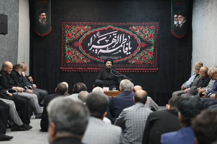 تصاویر/ مراسم عزاداری شهادت حضرت زهرای مرضیه(س) در دفتر نماینده ولی‌فقیه در استان سمنان برگزار شد