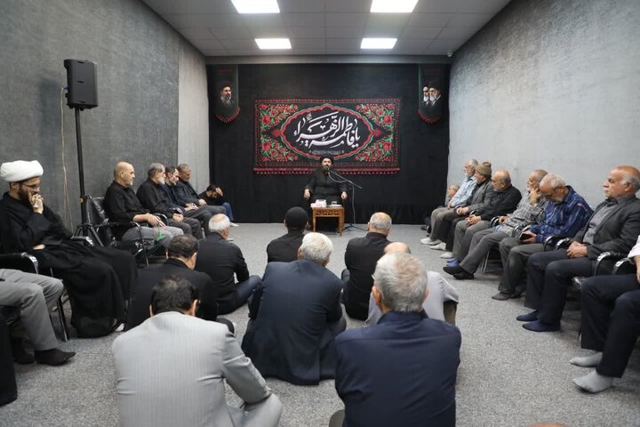 تصاویر/ مراسم عزاداری شهادت حضرت زهرای مرضیه(س) در دفتر نماینده ولی‌فقیه در استان سمنان برگزار شد