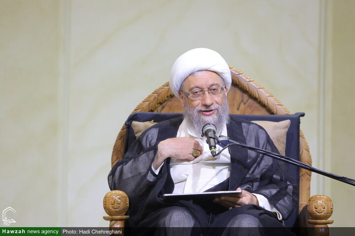 آیت‌الله صادق آملی‌لاریجانی