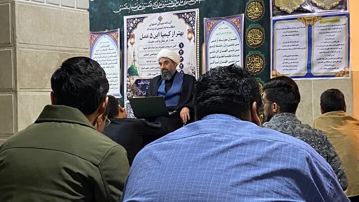 تصاویر| طلبه تراز انقلاب از منظر رهبر شهید در مدرسه علمیه علامه شیخ مجتبی قزوینی(ره) فردوس