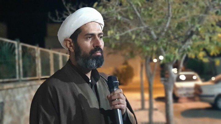 تصاویر| حضور طلاب و اساتید مدرسه علمیه امام محمد باقر(ع) در تجمع مردمی نیمبلوک