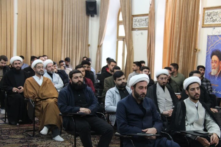 تصاویر / مراسم عزاداری شهادت حضرت فاطمه زهرا (س) در مدرسه علمیه طالبیه تبریز