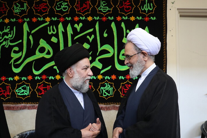 مراسم عزاداری شهادت حضرت زهرا(س) در دفتر آیت الله العظمی مکارم شیرازی
