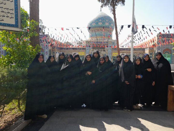 تصاویر/ اختتامیه طرح اربعین تعالی طلاب مدرسه علمیه فاطمیه بردسیر با اردوی یک روزه در کرمان
