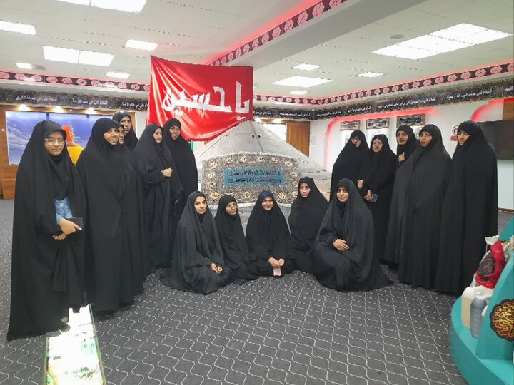 تصاویر/ اختتامیه طرح اربعین تعالی طلاب مدرسه علمیه فاطمیه بردسیر با اردوی یک روزه در کرمان