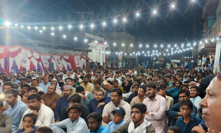 جیکب آباد میں عظمت شہداء کانفرنس: شہداء کی قربانیاں ملتِ اسلامیہ کے لیے مشعلِ راہ؛دہشت گردی اور تکفیریت کے خلاف قومی اتحاد ناگزیر، مقررین