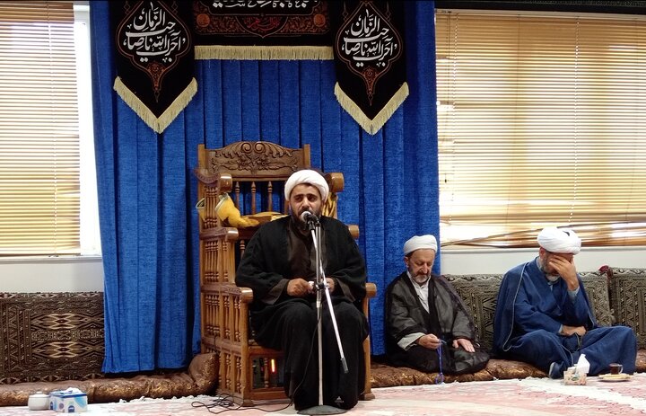 تصاویر/ جلسه عزای فاطمی در روز شهادت حضرت زهرا (س) در دفتر آیت الله العظمی جوادی آملی در شهرستان آمل