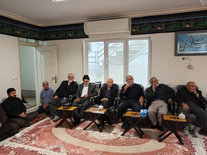 تصاویر/ جلسه عزای فاطمی در روز شهادت حضرت زهرا (س) در دفتر آیت الله العظمی جوادی آملی در شهرستان آمل