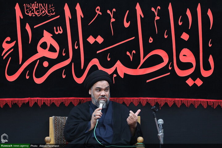 مراسم عزاء استشهاد السيدة فاطمة الزهراء (عليها السلام) في مكتب آية الله العظمى مكارم الشيرازي