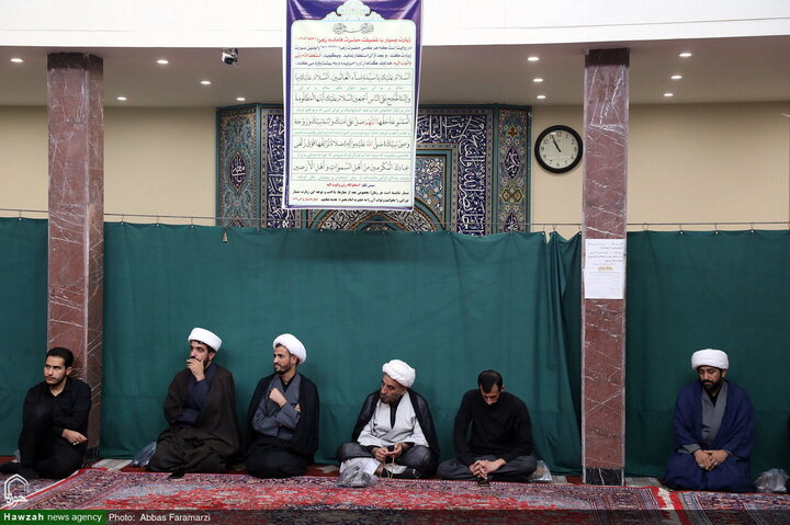 مراسم عزاء استشهاد السيدة فاطمة الزهراء (عليها السلام) في مكتب آية الله العظمى مكارم الشيرازي