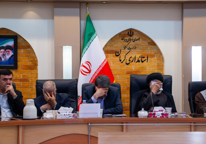 تصاویر/ نشست مشاور رئیس‌جمهور با کارگروه‌های حوزه علمیه استان کرمان