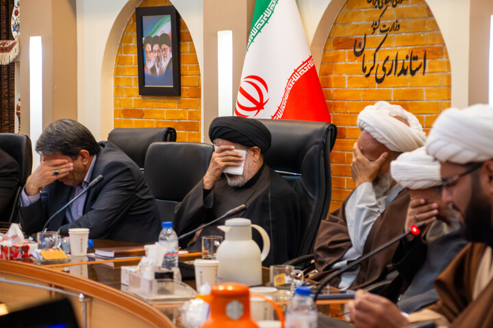 تصاویر/ نشست مشاور رئیس‌جمهور با کارگروه‌های حوزه علمیه استان کرمان