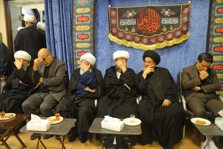 تصاویر / مراسم عزاداری شهادت حضرت فاطمه زهرا (س) در بیت آیت الله فقیهی