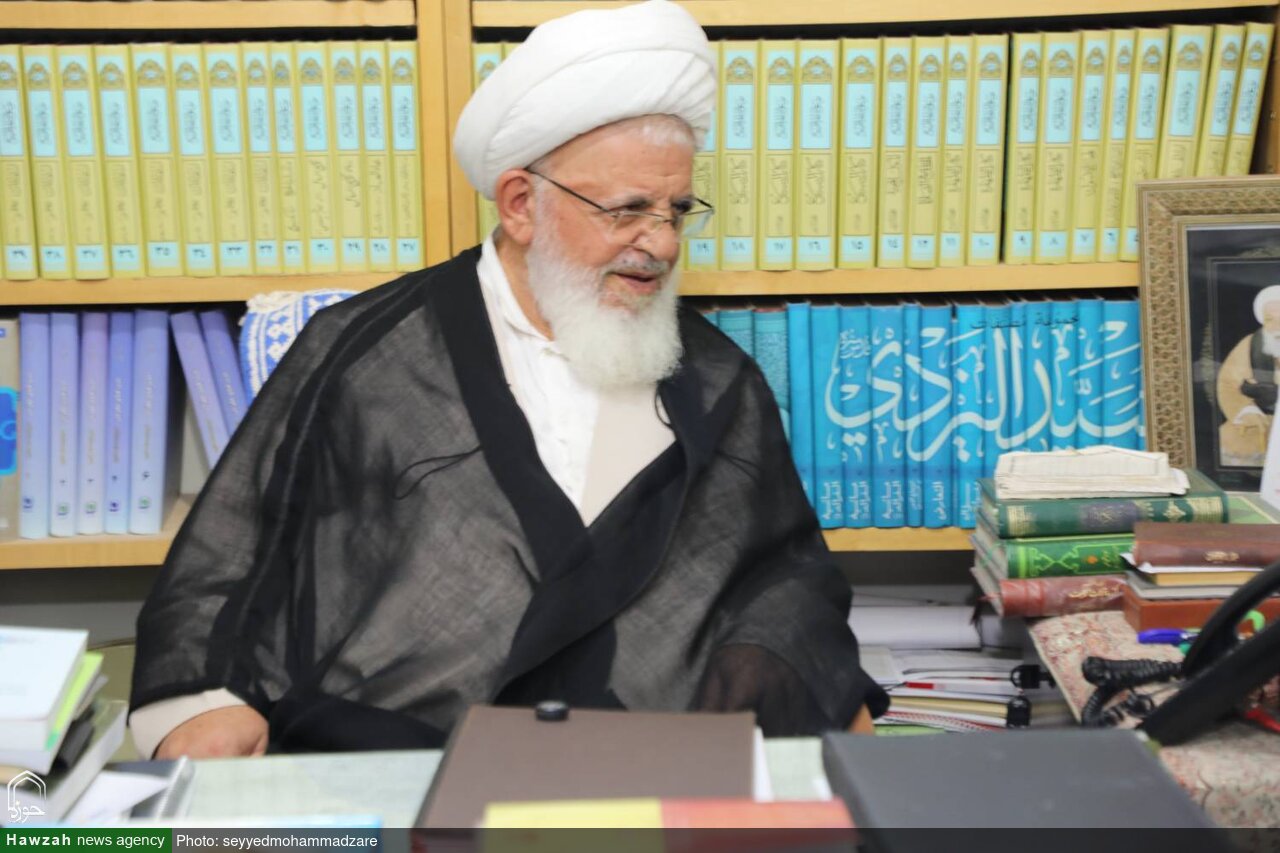 دیدار رئیس مرکز خدمات و هیئت همراه با نماینده ولی فقیه در یزد
