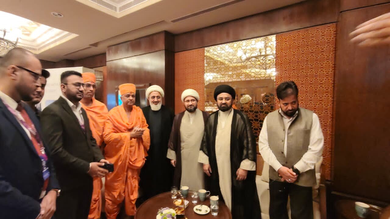 भारत में ईरान के सर्वोच्च नेता के प्रतिनिधि की बीएपीएस के अंतर्राष्ट्रीय प्रवक्ता से मुलाक़ात