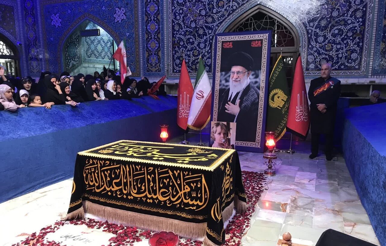 حرم رضوی نباید از فریاد برائت از دشمنان اسلام خالی باشد