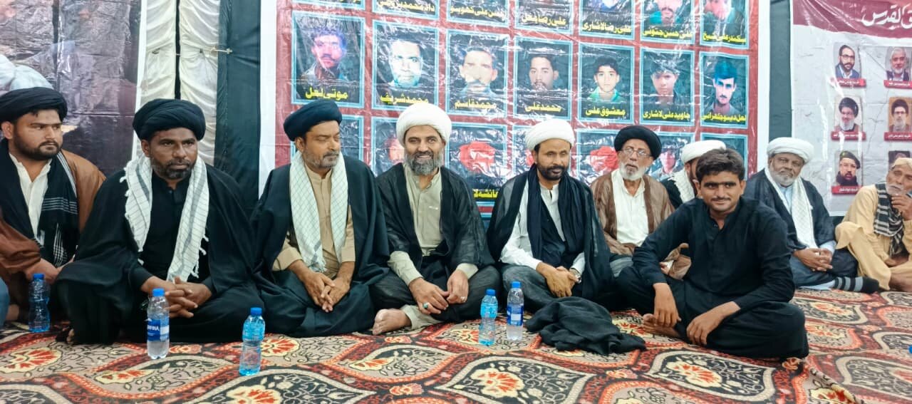 جیکب آباد میں عظمت شہداء کانفرنس: شہداء کی قربانیاں ملتِ اسلامیہ کے لیے مشعلِ راہ؛دہشت گردی اور تکفیریت کے خلاف قومی اتحاد ناگزیر، مقررین