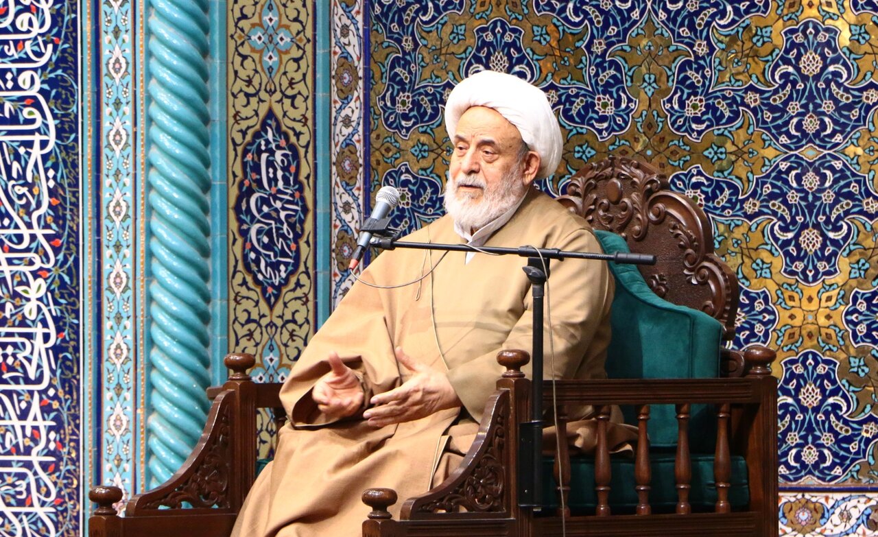 کتاب، دینی تعلیمات اور اہل بیتؑ کے علمی ورثے کو محفوظ رکھنے کا ذریعہ ہے