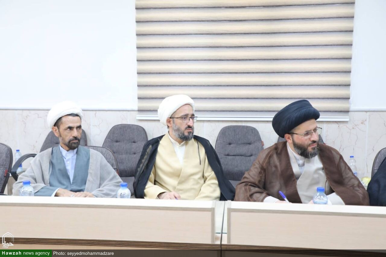 دیدار رئیس مرکز خدمات حوزه های علمیه با مدیران مدارس علمیه استان یزد