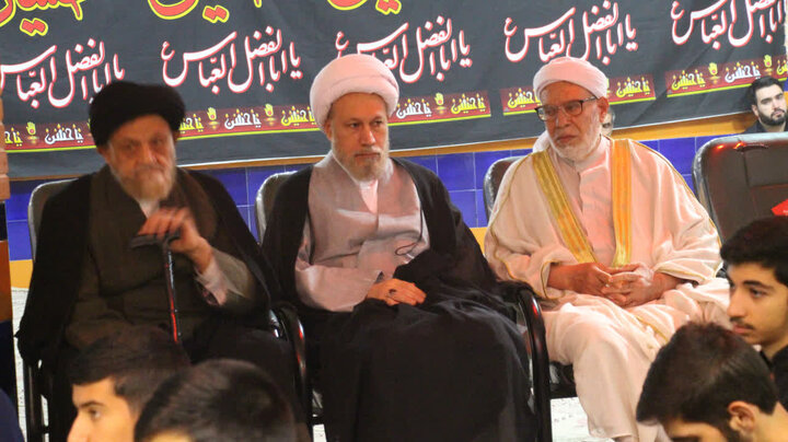 مراسم عزاداری شهادت حضرت زهرا(س) در مرکز مدیریت حوزه‌ علمیه استان فارس