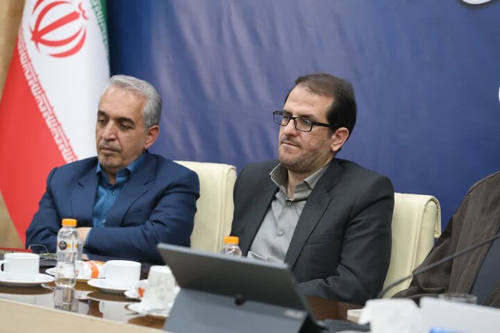 تصاویر /  آیین تکریم و معارفه سرپرست معاونت سیاسی، امنیتی و اجتماعی استانداری همدان