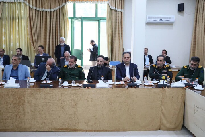 تصاویر /  آیین تکریم و معارفه سرپرست معاونت سیاسی، امنیتی و اجتماعی استانداری همدان