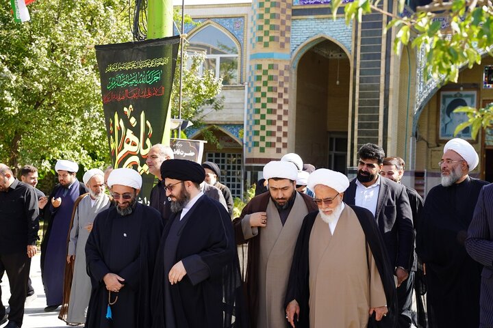 تصاویر| بزرگداشت ارتحال آیت‌الله‌العظمی شبیری زنجانی(ره) حوزه علمیه کرمانشاه