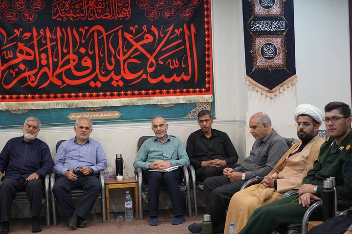 نشست برنامه ریزی ویژه برنامه ایام فاطمیه در شهرستان کارون