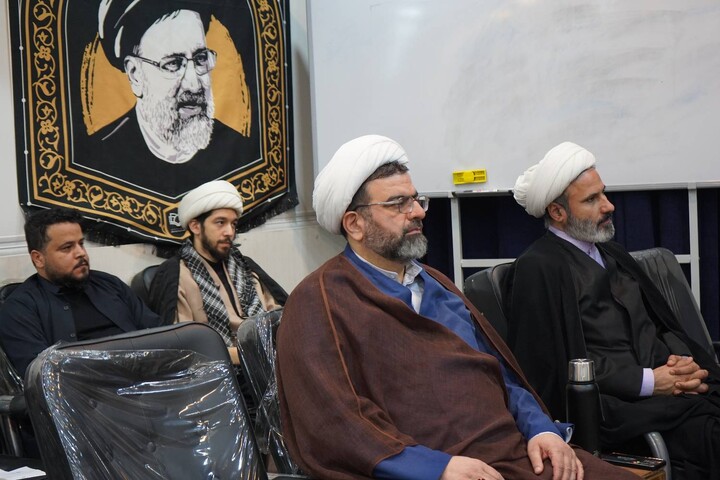 نشست برنامه ریزی ویژه برنامه ایام فاطمیه در شهرستان کارون