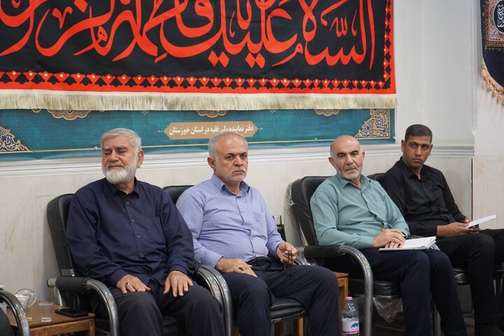 نشست برنامه ریزی ویژه برنامه ایام فاطمیه در شهرستان کارون