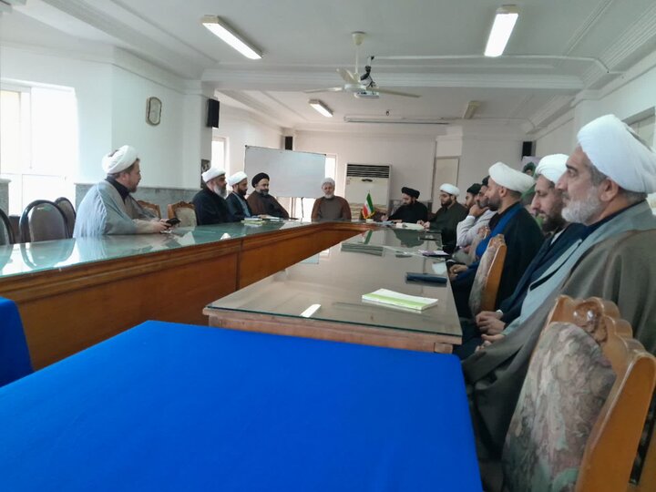 تصاویر / نشست مشترک معاونان و رابطین تهذیب و تبلیغ مدارس علمیه استان مازندران