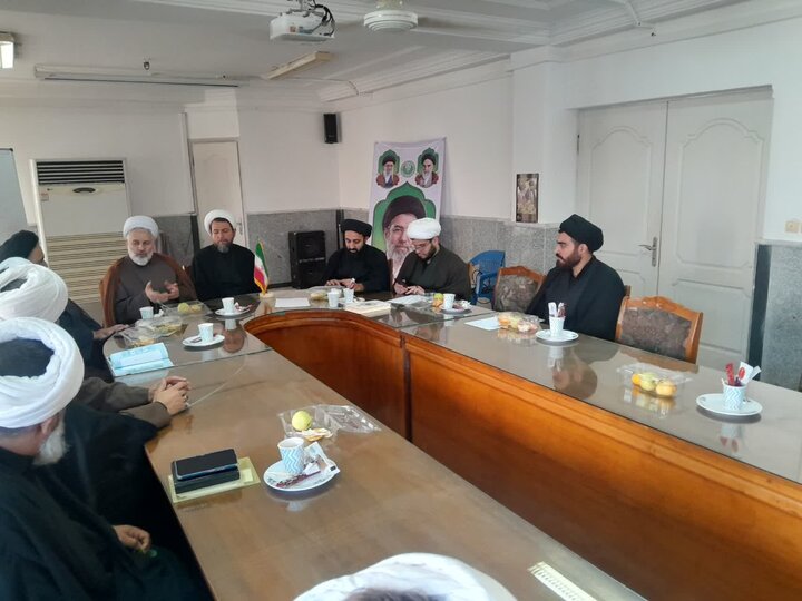 تصاویر / نشست مشترک معاونان و رابطین تهذیب و تبلیغ مدارس علمیه استان مازندران
