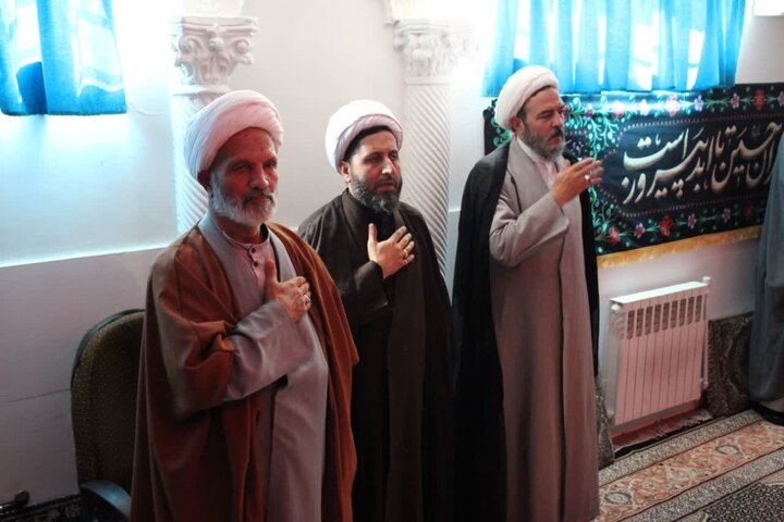تصاویر/مراسم عزاداری ایام فاطمیه در مدرسه علمیه امام صادق (ع) بیجار