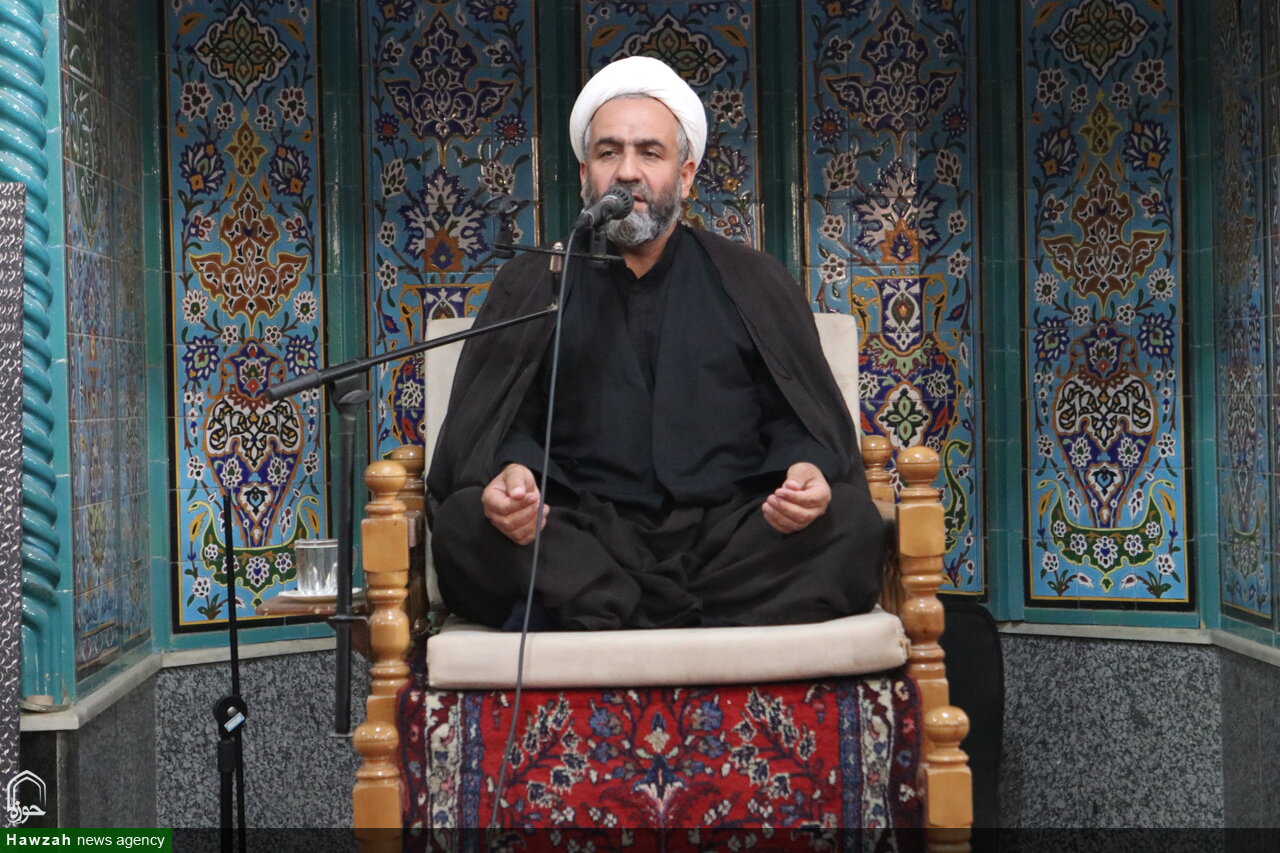 فیلم | مراسم عزاداری شهادت حضرت فاطمه زهرا(س) در مدرسه علمیه آیت الله آخوند(ره)