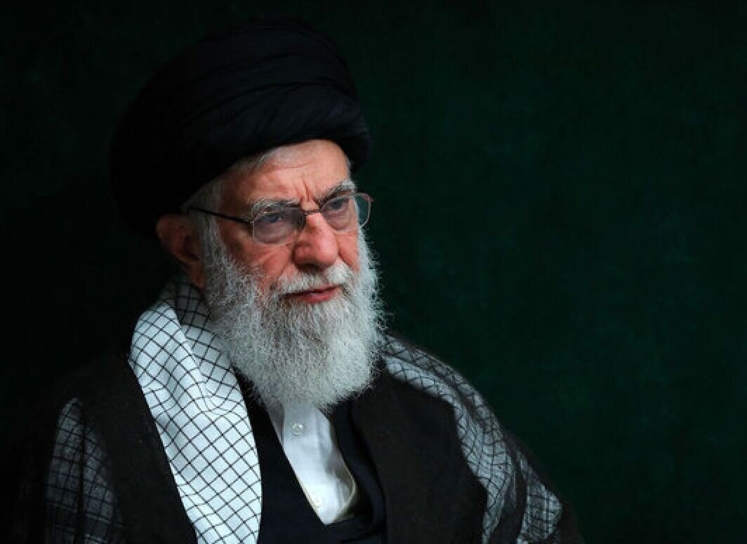 گوشه‌هایی از سبک زندگی حضرت فاطمه زهرا(س) در کلام رهبر شهید انقلاب
