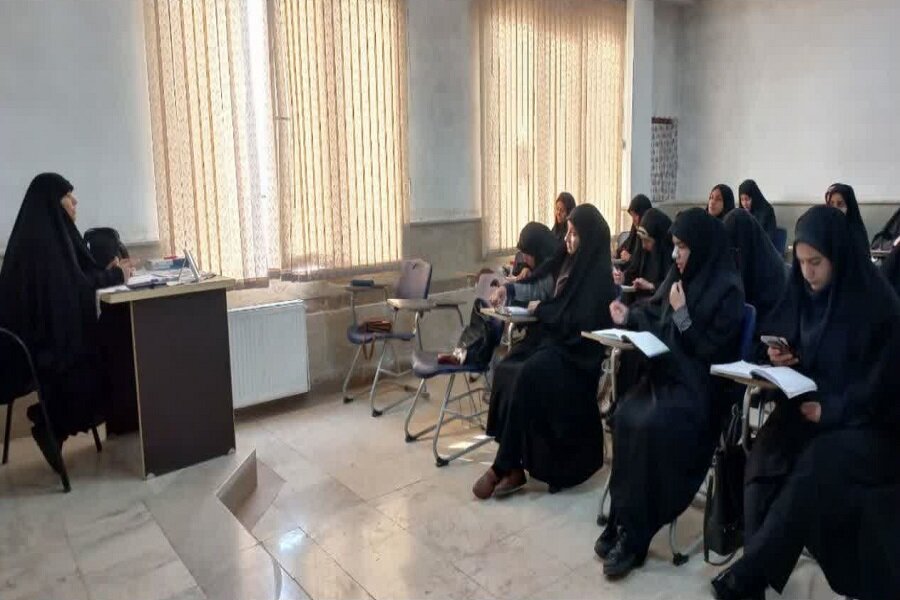 کارگاه نگارش حرفه‌ای با تأکید بر پیوند مطالعه هدفمند و نگارش علمی
