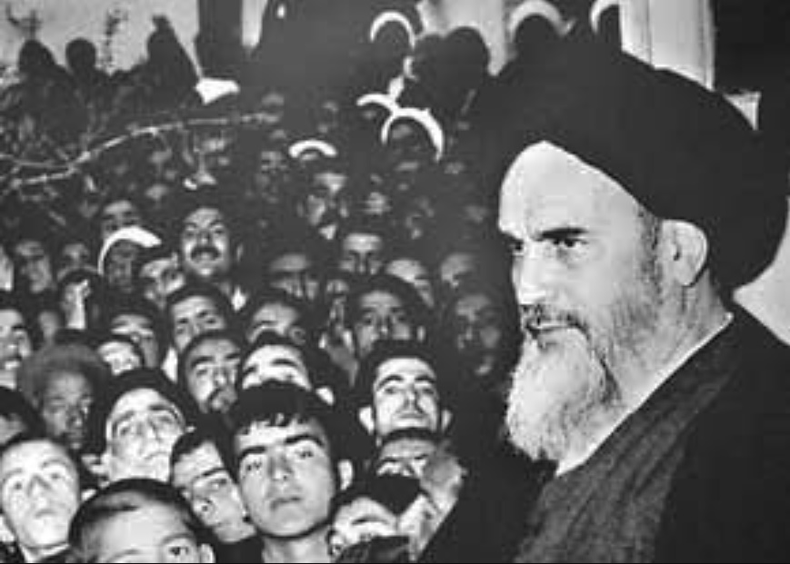كلمة الإمام الخميني (قدس سره) الهامة معارضاً «الكابيتولاسيون» - قانون الحصانة