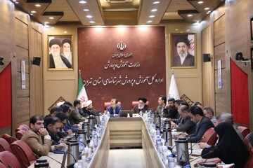 ۱۳ آبان نماد ایستادگی در برابر استکبار جهانی است