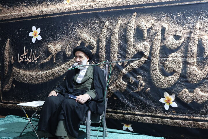 تصاویر/ حضور امام جمعه شهرکرد در جمع مردم هفشجان
