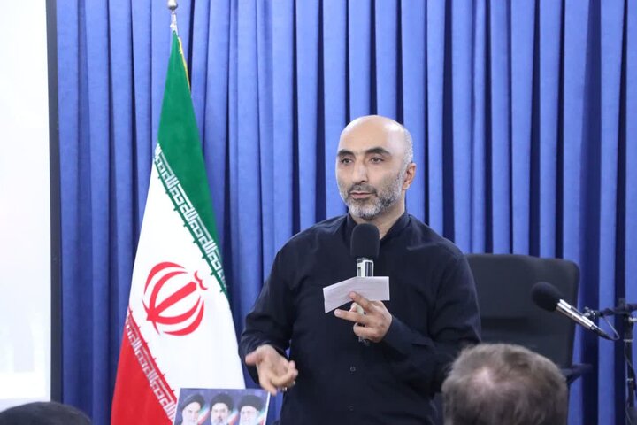 تصاویر/ نشست نماینده ولی فقیه در استان مازندران با نمایندگان تشکل دانش آموزی، دانشجویی و فعالین فرهنگی ساری